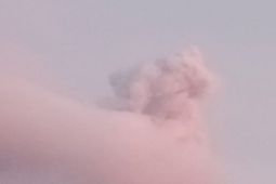 Gunung Dukono hari ini semburkan abu setinggi 1.500 meter