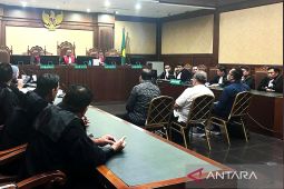 Tiga hakim "vonis bebas" Ronald Tannur dituntut 9--12 tahun penjara