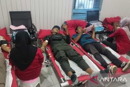 Pelni Bima gelar donor darah dalam rangka HUT ke-73 tahun