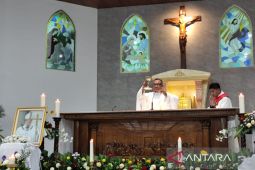 Umat Katolik di Belitung gelar doa bersama untuk Paus Fransiskus