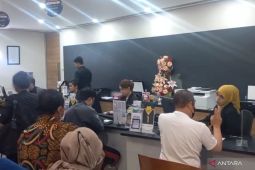 Harga emas Antam hari ini di butik Pulogadung meski harga Rp2 juta lebih