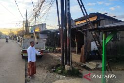 Saat pasang wifi, tiga orang tewas tersengat listrik di Bogor