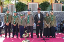 Mentan berikan beasiswa Rp100 juta ke santri di Sumbawa