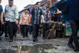 Pemkot Medan segera perbaiki jalan rusak menuju Pasar Induk  Lau Cih