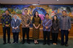 Kemenpar bahas dampak penerapan efisiensi bagi sektor pariwisata bersama PHRI