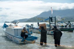 HK luncurkan "Gerakan Perahu Literasi" di pulau terpencil