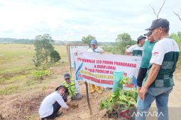 PAMA BAYA Tanam Seratus Pohon Pranaraksa Lestarikan Buah Lokal