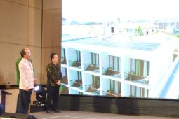 Gubernur Bali dorong pelaku usaha mulai gunakan PLTS atap