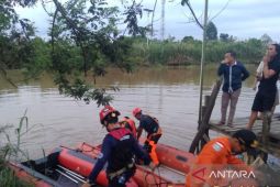 Pemerintah Kutai Timur  cari anak diterkam buaya di Sungai Sangatta