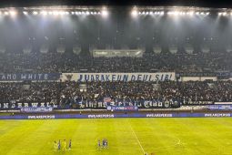 Persib semakin "kedinginan" di puncak klasemen Liga 1 Indonesia setelah taklukkan PSS Sleman 3-0