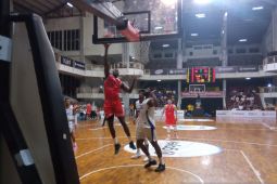 Rajawali takluk 66-98 dari Satria Muda Pertamina  di Medan