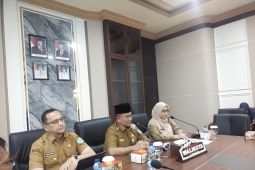 Pemkot Jambi  upayakan kenaikan honor ketua RT secara bertahap