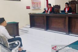 Anggota DPRA didakwa aniaya anak SD, jalani sidang perdana di PN Meulaboh