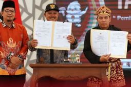 KPU dan Bawaslu Madiun kembalikan sisa dana hibah Pilkada 2024
