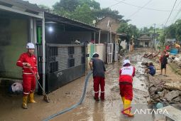 Pasca Banjir di Cianjur, PMI:15 relawan berikan pelayanan kemanusiaan
