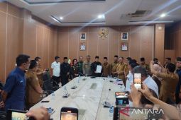 Pemkot Bengkulu terima SK hak pengelolaan kawasan pantai