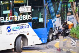 Transjakarta minta maaf soal kasus sopir tabrak toko di Setiabudi