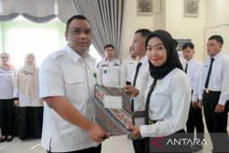 Tahap ke 2, Wakil Wali Kota serahkan SK pengangkatan CPNS Kota Padangsidimpuan