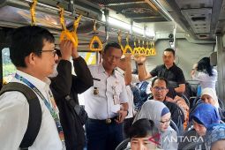 ASN di Jakarta tak naik angkutan umum harus kena sanksi