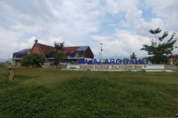 Animo masyarakat gunakan penerbangan di Bandara Salahuddin Bima tinggi