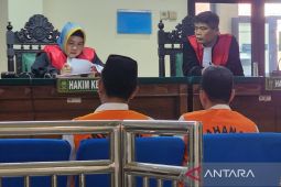Polisi penyelenggara sabung ayam di Semarang dihukum 1,5 tahun penjara