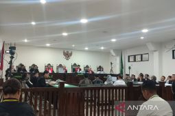 Ketua majelis hakim ingatkan KPK tak tebang pilih dalam kasus Rohidin