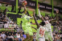 IBL: Coach Ahang akhiri tugas di Pelita Jaya dengan kemenangan atas Pacific