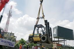 Pembuktian Yamaha G-Ultima sanggup angkat beban 5 Ton