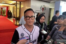 Wamenaker sebut masih akan mengkaji soal penghapusan outsourcing