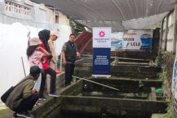 Warga Curug diberikan pelatihan pengolahan biokonversi sampah