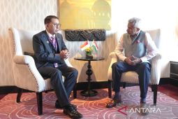 Menbud jajaki peluang kerja sama konservasi dan promosi budaya