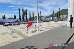 Pj Gubernur ajak semua pihak bersama tingkatkan mutu pendidikan di Papua