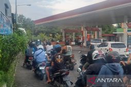Pertamina pastikan layanan SPBU di Bali normal saat listrik padam