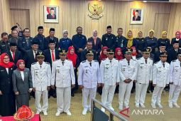 Wali Kota lantik 23 pejabat di lingkup Pemkot Kendari