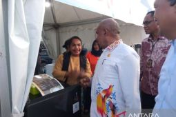 Bupati Jayapura ajak anak muda membangun ekonomi lewat usaha kecil