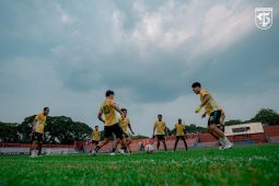 Persebaya mewaspadai permainan Persik