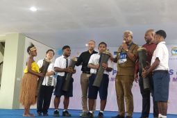 Mimika komitmen bangun pendidikan dari kampung