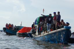KMP Muchlisa tenggelam di perairan Penajam angkut 40 orang