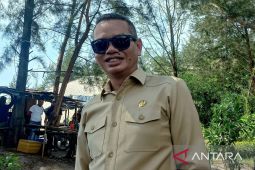 Anggota DPRD Babel tinjau pendangkalan alur Muara Jelitik