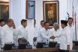 Presiden ancam tutup penggilingan yang nakal, sebut UUD jadi pedoman