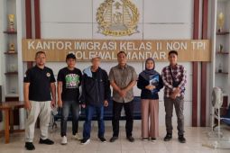 Imigrasi Polman deportasi WNA asal Malaysia