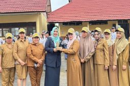 Ikuti upacara di SMKN 1 Tanah Siang, Waket DPRD minta jangan ada putus sekolah