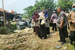 Buang limbah medis, DLHK Karawang sanksi dua rumah sakit