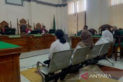 Mantan Kadinkes Tapteng divonis 16 bulan penjara karena korupsi Rp10,61 miliar