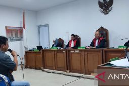 Fakta sidang : Terdakwa teller bank BUMN di Palembang dilarang lapor polisi terkait uang kas Rp5,2 miliar
