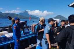 Polda Malut awasi transportasi laut hadapi cuaca ekstrem