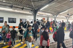 KA Mutiara Timur Tambahan kembali beroperasi saat libur panjang Waisak