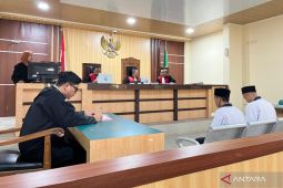 Dua kurir 5 kilogram sabu-sabu divonis penjara seumur hidup