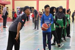 Sebanyak 120 siswa SD di Kulon Progo ikuti "Basketball For Good"