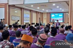Bupati Murojambi pesan calon jamaah haji jangan terlalu lelah